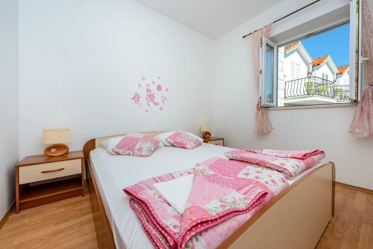 Guest House Villa Bellevue 2 察夫塔特 外观 照片