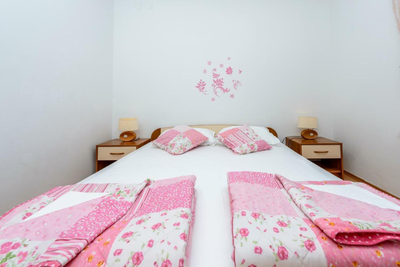 Guest House Villa Bellevue 2 察夫塔特 外观 照片