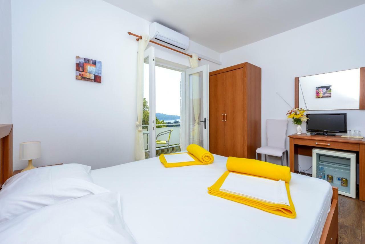Guest House Villa Bellevue 2 察夫塔特 外观 照片
