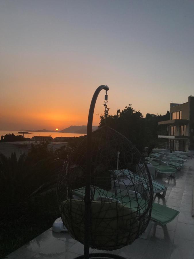 Guest House Villa Bellevue 2 察夫塔特 外观 照片